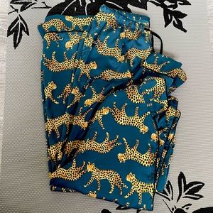 40 winks satin leopard pj set